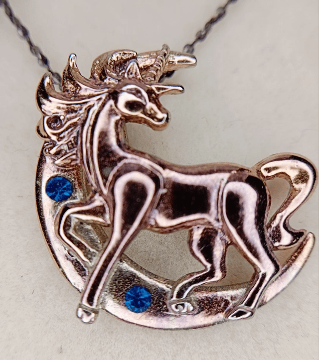 Pendentif Licorne Lunaire